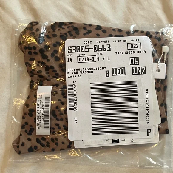 Leopard Print bikini underwear. - Picture 1 of 4